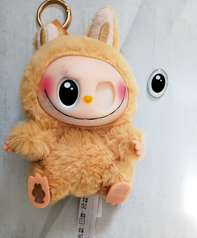 labubu missing eye