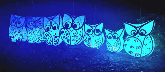 Alice and The Queen's Beasts image