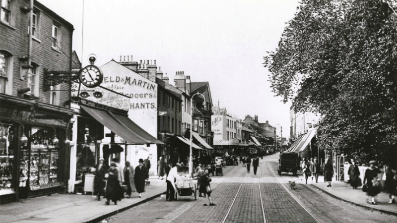 Photo of the shops of High Street, Erith, 1929