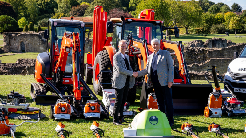 Cllr Diment with Graham Kirkwood from Nurture with some of the equipment that will be used in Bexley