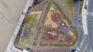 riverside gardens